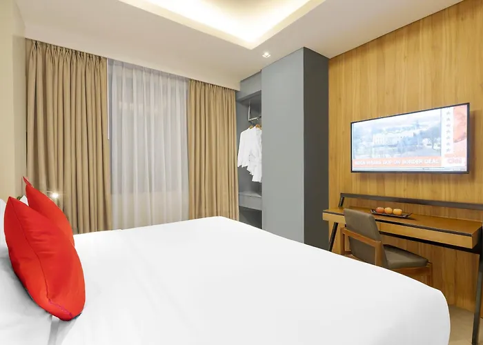Summit Galleria 3* 세부