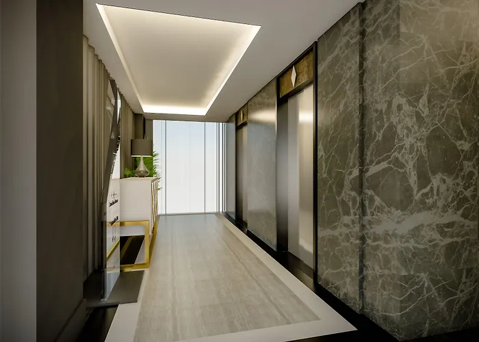 Summit Galleria Hotel