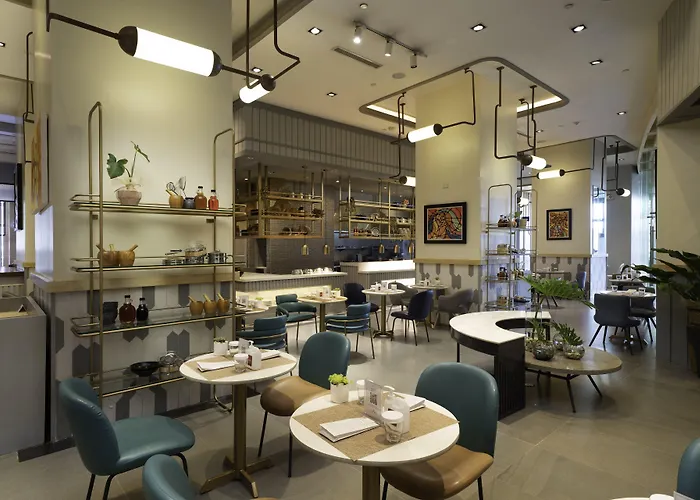 Summit Galleria 호텔 3*