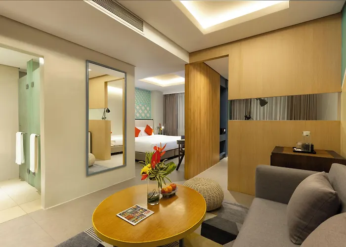 Summit Galleria 3* 세부