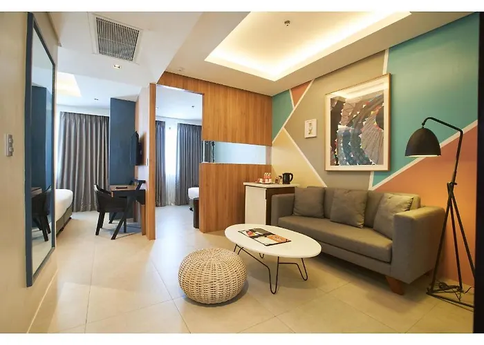 Summit Galleria 3* 세부