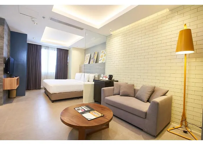 호텔 Summit Galleria 3*